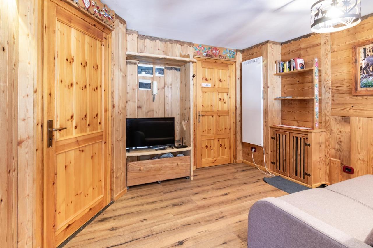 Mini Arpy Apartment มอร์เจกซ์ ภายนอก รูปภาพ
